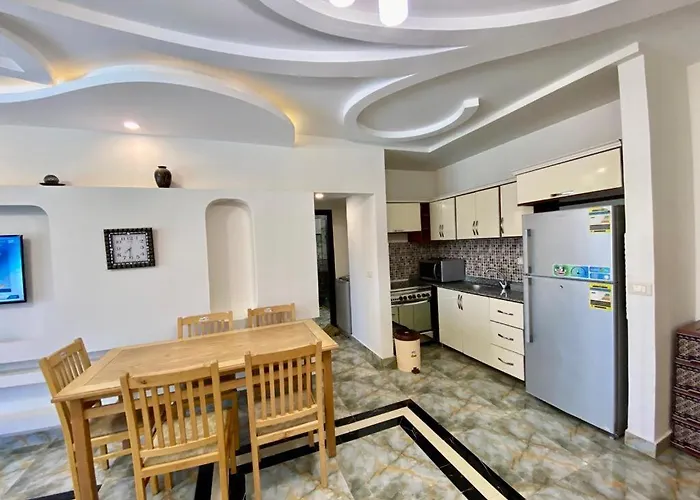 Apartmanhotel Hills