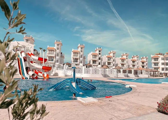 Hills Apartmanhotel 3*